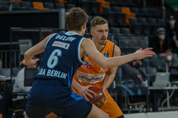 他可能因为 他可能因为