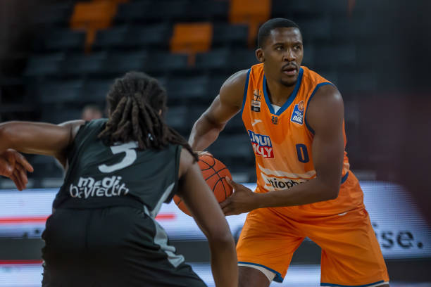 正打入3球 正打入3球